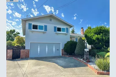 18411 Watters Dr, Castro Valley, CA 94546 - Photo 1