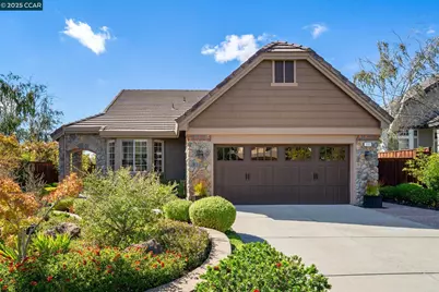 117 Crow Pl, Clayton, CA 94517 - Photo 1