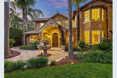 107 Verde Mesa Dr, Danville, CA 94526 - Photo 1