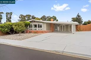 375 Summit Dr, Pinole, CA 94564 - Photo 1