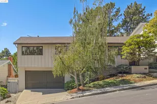 215 Crestmont Dr, Oakland, CA 94619 - Photo 1