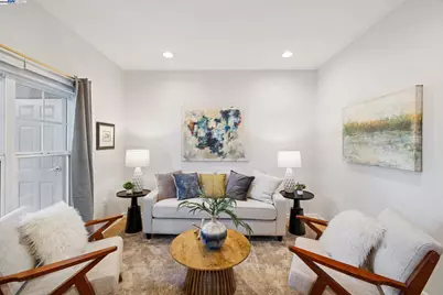 1121 40th Street #2406, Emeryville, CA 94608 - Photo 1