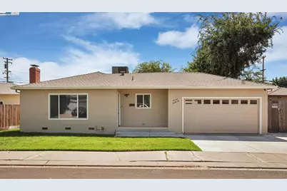 1422 Theo Ave, Modesto, CA 95350 - Photo 1