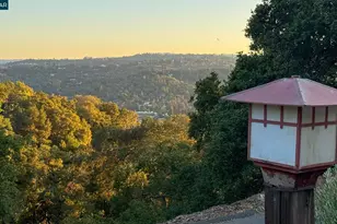 1154 Brown Ave, Lafayette, CA 94549 - Photo 1