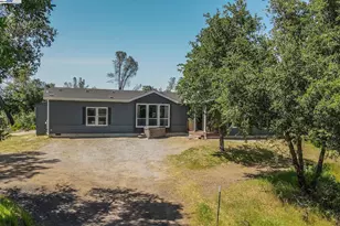 21679 Squaw Grass Trail, Redding, CA 96003 - Photo 1