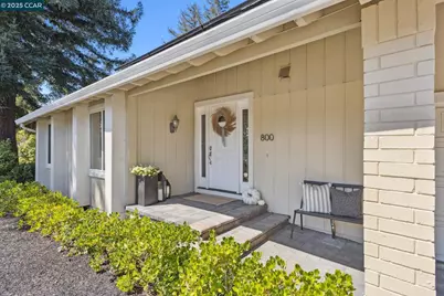 800 El Capitan Drive, Danville, CA 94526 - Photo 1