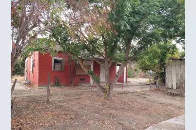 696 Pedersen Rd, Oakdale, CA 95361 - Photo 1