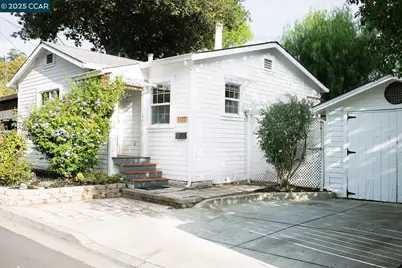 1126 Henrietta St, Martinez, CA 94553 - Photo 1