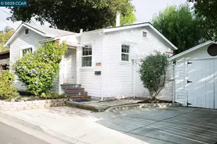 1126 Henrietta St, Martinez, CA 94553 - Photo 1