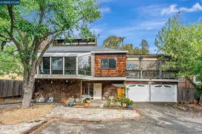 166 Canyon Lake Dr, Port Costa, CA 94569 - Photo 1