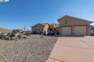 106 Glen View Ct, Copperopolis, CA 95228 - Photo 1