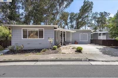 4518 Mattis Ct, Oakland, CA 94619 - Photo 1
