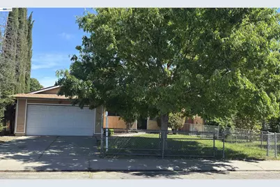 3338 Zamora Way, Stockton, CA 95206 - Photo 1
