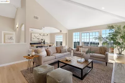 4230 Terrabella Way, Oakland, CA 94619 - Photo 1
