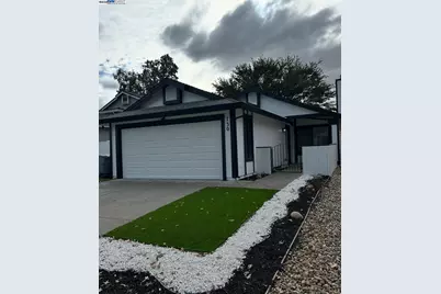 730 Morissette Way, Vacaville, CA 95687 - Photo 1