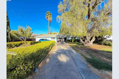 372 Gloria Ave, San Jose, CA 95127 - Photo 1