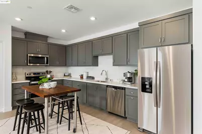 500 Somi Ct #314, Hayward, CA 94544 - Photo 1
