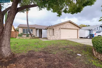 7827 Deer Meadow Dr, Sacramento, CA 95823 - Photo 1