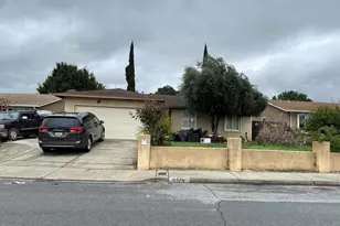 2174 Sugartree Dr, Pittsburg, CA 94565 - Photo 1