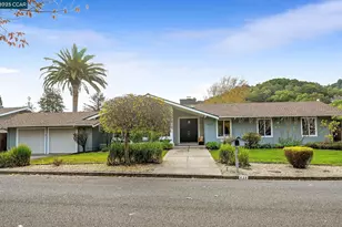 420 Stonefield Pl, Moraga, CA 94556 - Photo 1