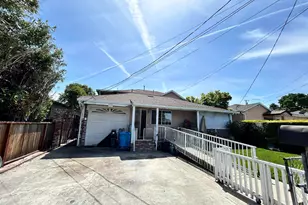 708 Fourth Ave, Redwood City, CA 94063 - Photo 1
