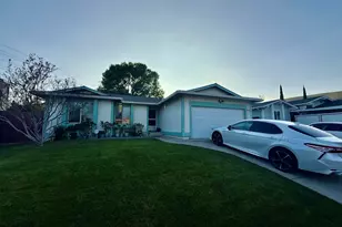 2272 Mt Whitney Dr, Pittsburg, CA 94565 - Photo 1