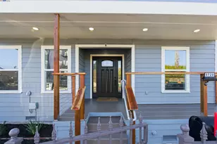 5729 Bancroft Ave, Oakland, CA 94605 - Photo 1