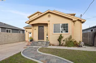 1815 102nd Ave, Oakland, CA 94603 - Photo 1