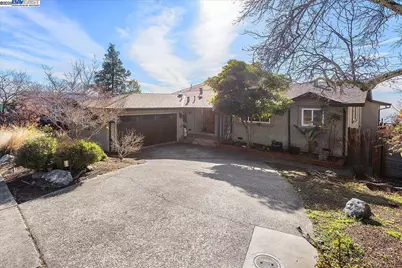 75 Chadbourne Way, Oakland, CA 94619 - Photo 1