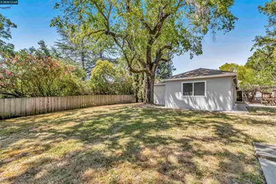 520 Dawkins Dr, Lafayette, CA 94549 - Photo 1