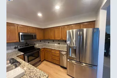 5601 Baldwin Way, Pleasanton, CA 94588 - Photo 1