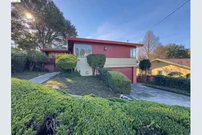 8530 Terrace Dr, El Cerrito, CA 94530 - Photo 1