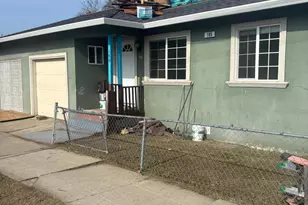 185 17th St, Pittsburg, CA 94565 - Photo 1