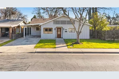 1704 East St, Tracy, CA 95376 - Photo 1
