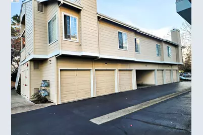 1410 Thrush Ave #3, Ashland, CA 94578 - Photo 1