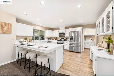 297 Del Valle Ct, Pleasanton, CA 94566 - Photo 1