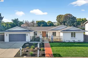 36 Barcelona Ct, Danville, CA 94526 - Photo 1