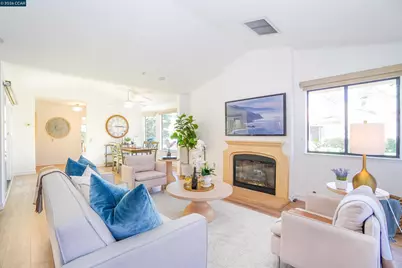 11 Fountain Grove Cir, Napa, CA 94558 - Photo 1