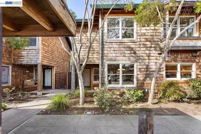 608 Centre Court, Alameda, CA 94502 - Photo 1