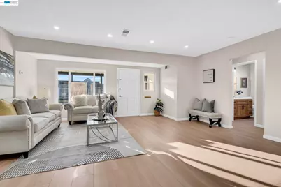 15040 Fleming St, San Leandro, CA 94579 - Photo 1