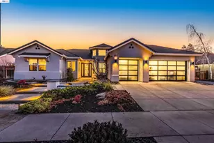 886 Old Oak Rd, Livermore, CA 94550 - Photo 1