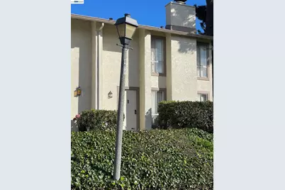 61 Greenview Ln, Richmond, CA 94803 - Photo 1