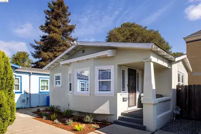 1082 16th St, Oakland, CA 94607 - Photo 1
