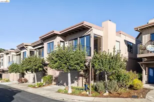 11 Hawks Hill Ct, Oakland, CA 94618 - Photo 1