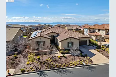 73 Stonebrae Rd, Hayward, CA 94542 - Photo 1