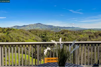 3126 Grey Eagle Dr, Walnut Creek, CA 94595 - Photo 1