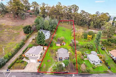 27449 Dobbel Ave, Hayward, CA 94542 - Photo 1