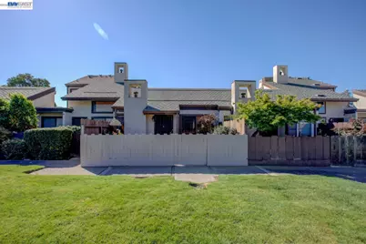 1414 Pajaro Avenue #41, Manteca, CA 95336 - Photo 1
