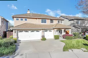 326 Liveoak Ct, Martinez, CA 94553 - Photo 1