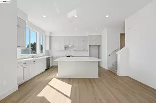 1933 Grand St, Alameda, CA 94501 - Photo 1